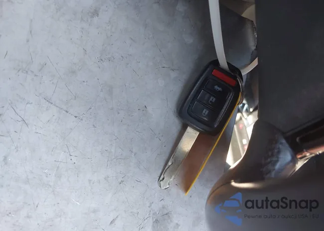 1HGCR2F59HA229866: 43572844