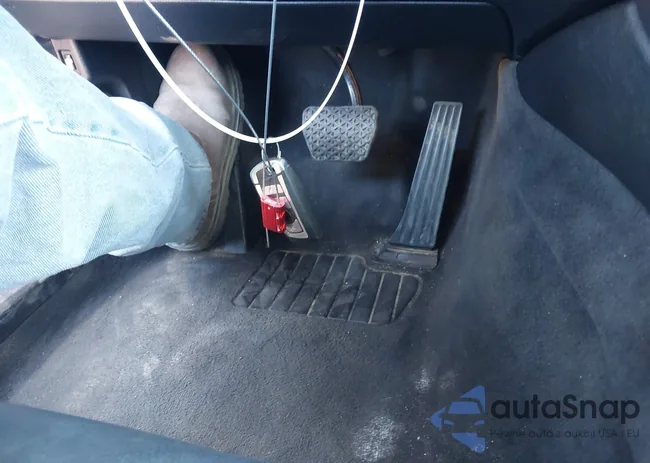 WBA5A5C50ED509932: 43572020