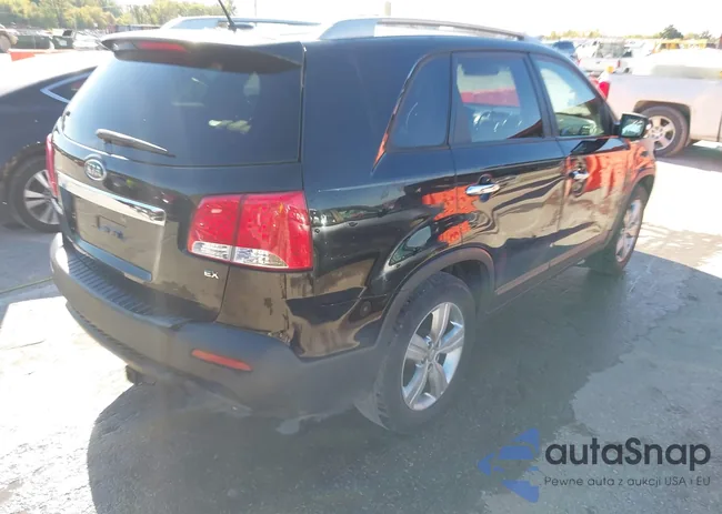 5XYKU3A67CG293928: 43572106