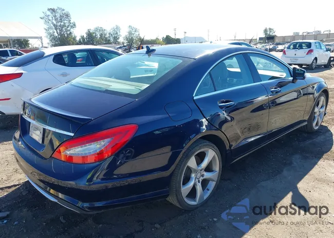 WDDLJ7DB2CA037456: 43573395