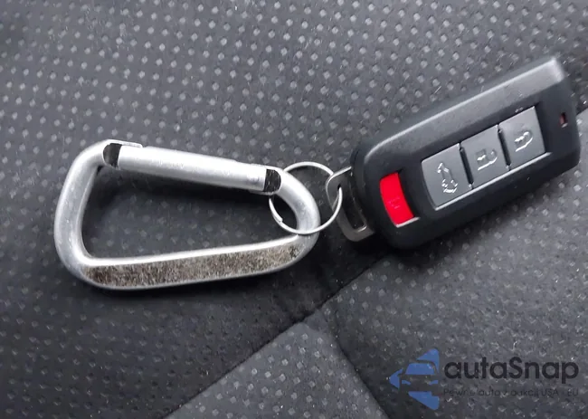 JA4ATWAA9SZ040107: 43573410