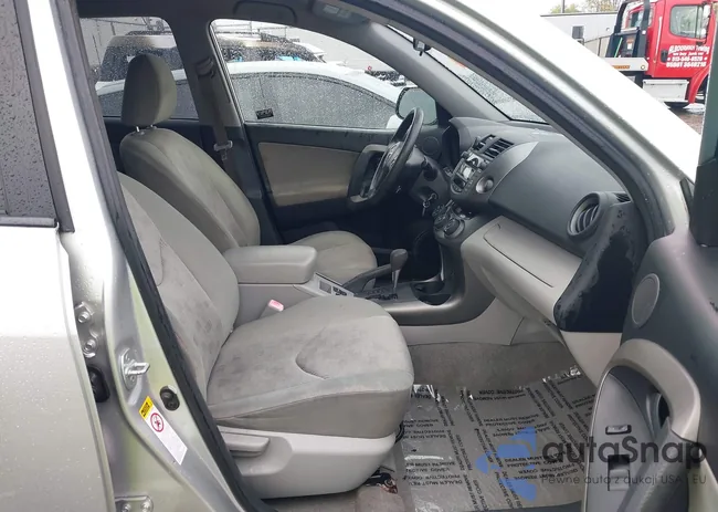 JTMBF35V195007004: 43573422