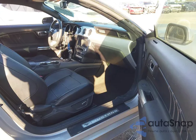 1FA6P8TH6G5216332: 43573433