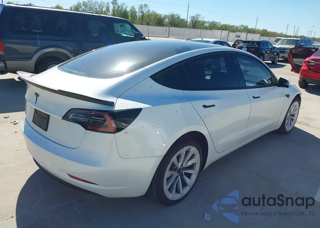 5YJ3E1EA3PF571371: 43573511