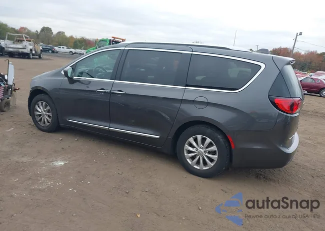 2C4RC1EGXJR104075: 43573534