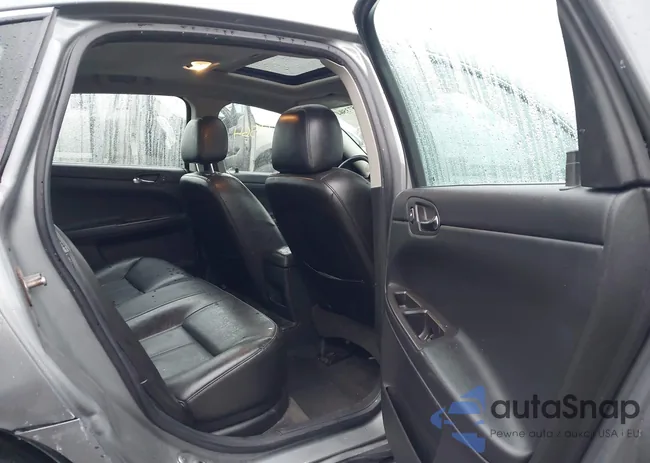 2G1WT58N581300950: 43573564