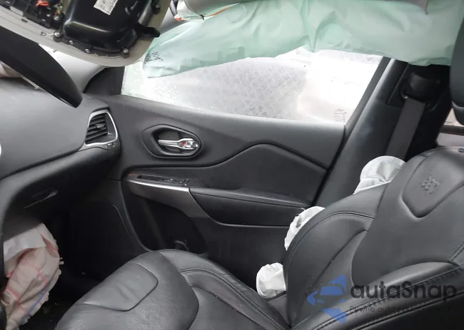 1C4PJMDX9LD563975: 43573677