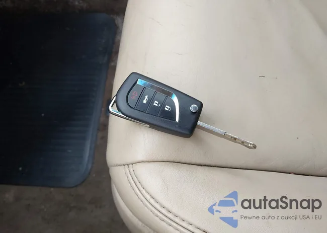 2HNYD2H39DH522266: 43573679