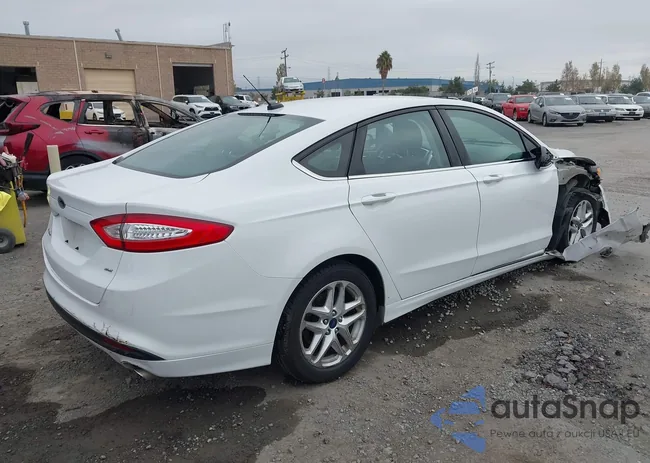 3FA6P0H75FR264823: 43573737