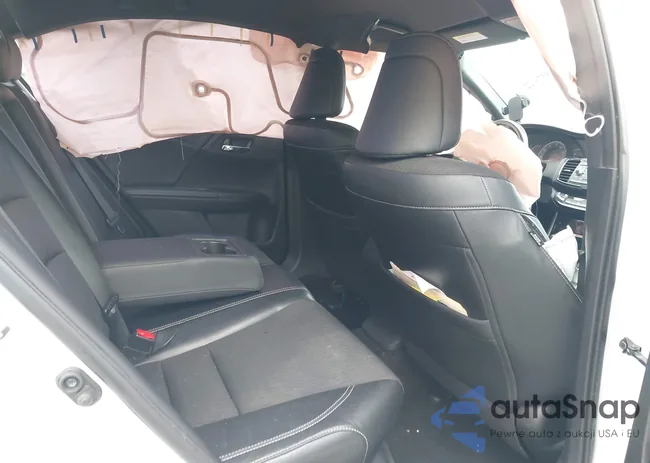 1HGCR2F58GA085676: 43573922