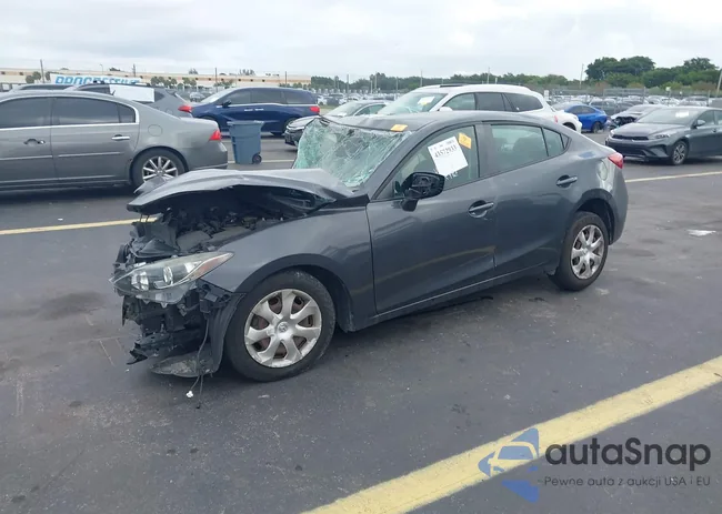 3MZBM1U71FM180036: 43572933