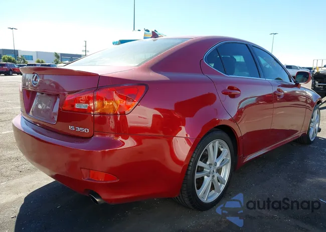 JTHBE262872010142: 43572979