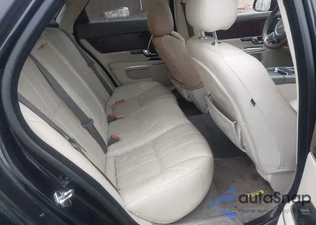 SAJWA1CB7CLV30528: 43573126