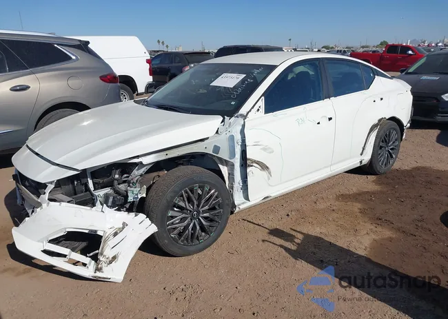 1N4BL4DVXSN370073: 43573170