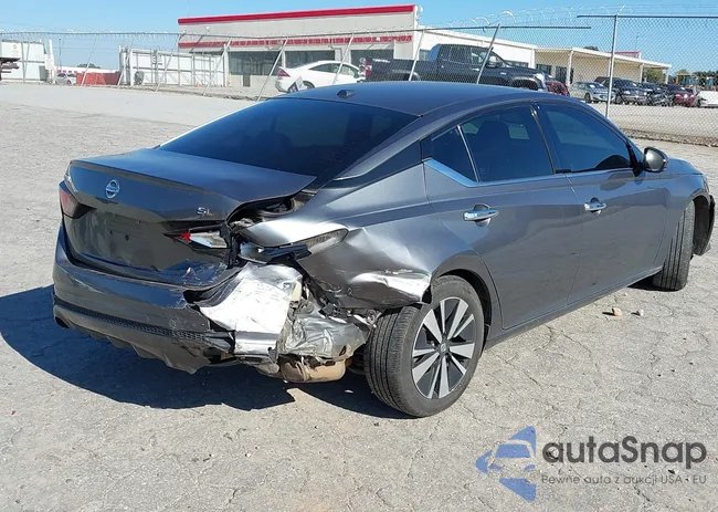 1N4BL4EV2LN301555: 43573192