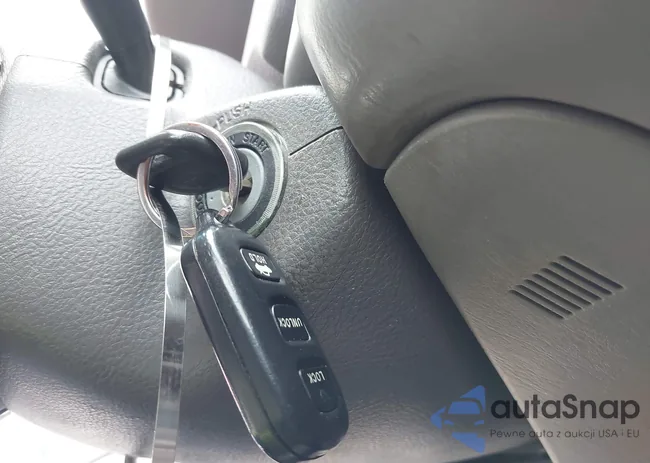 4T1BE32K75U961099: 43574546