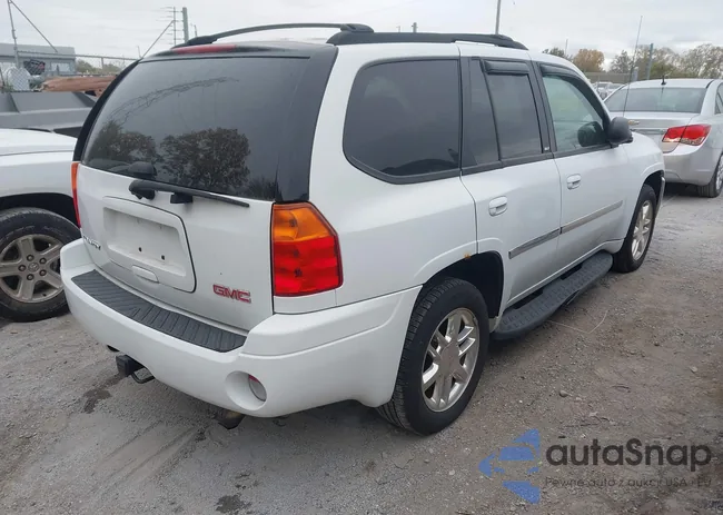 1GKDT43SX92132492: 43574555