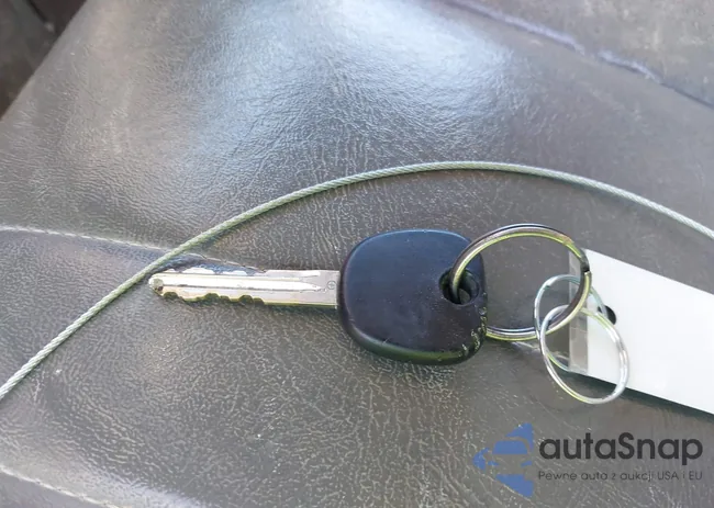 1GCGG25C281111048: 43574593