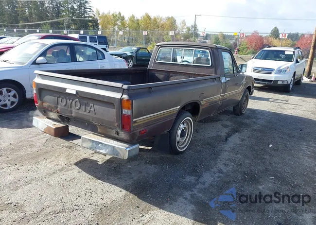 JT4RN44S6C0052135: 43574764