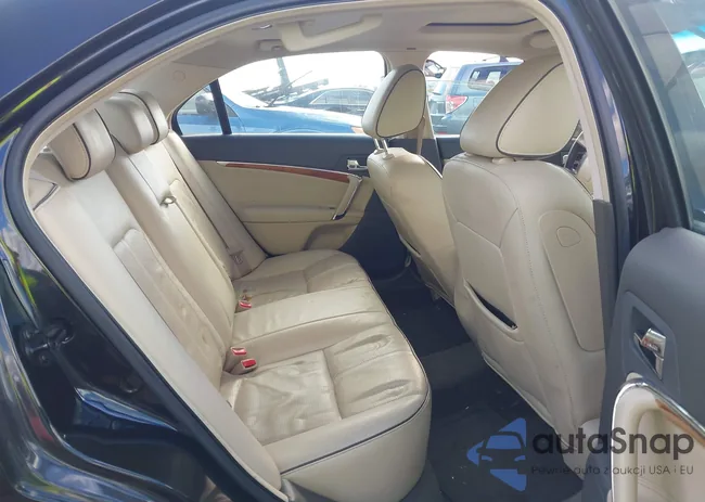 3LNHL2GC4AR623589: 43574860