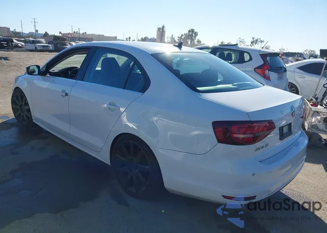 3VWDB7AJ6HM233267: 43574089