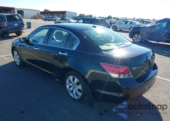 1HGCP3F83AA000756: 43575671