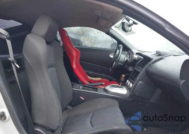 JN1AZ34D46M300931: 43575736