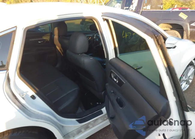 1N4AL3AP6FC493608: 43575747