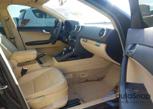 WAUBJAFM0DA021207: 43575826