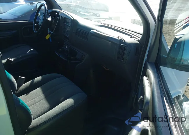 1GCFG15M721117904: 43575027