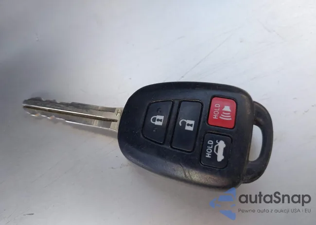 2T1BURHE5KC160966: 43575067