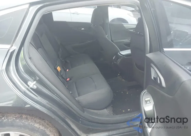 1G1ZD5ST2JF153633: 43575135