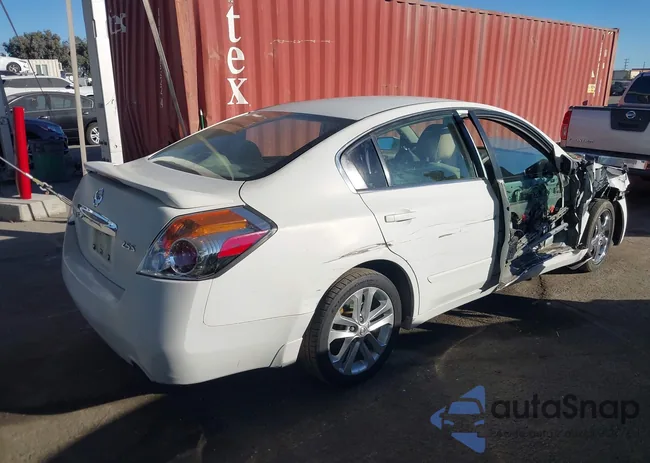 1N4AL2AP7CN511561: 43575166