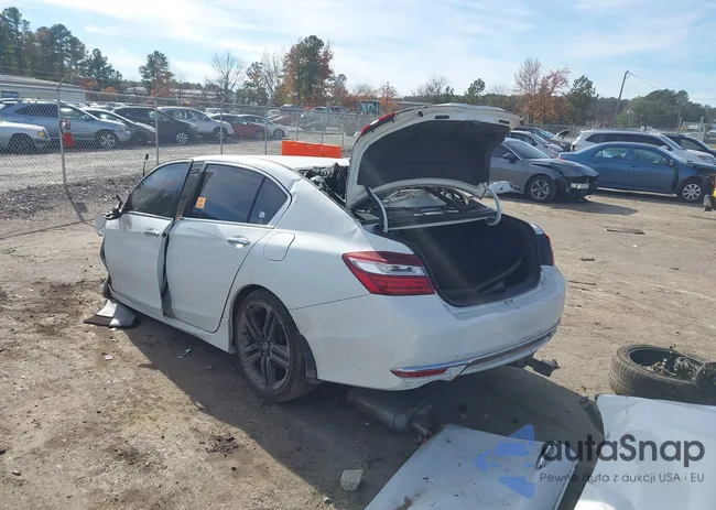 1HGCR2F54HA007803: 43575171