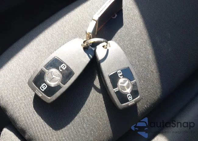 WD4PF1CD3KT008408: 43575178