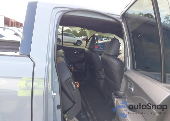 5FPYK3F84SB040086: 43575196