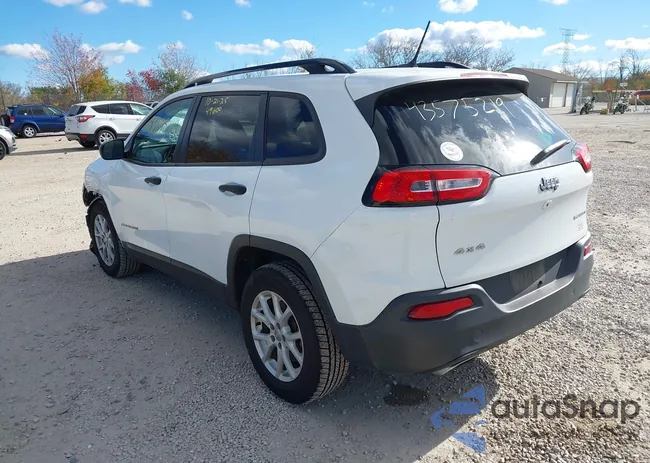 1C4PJMAS6HW622744: 43575219