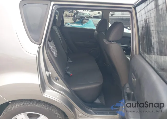 KNDJT2A29A7042750: 43575289