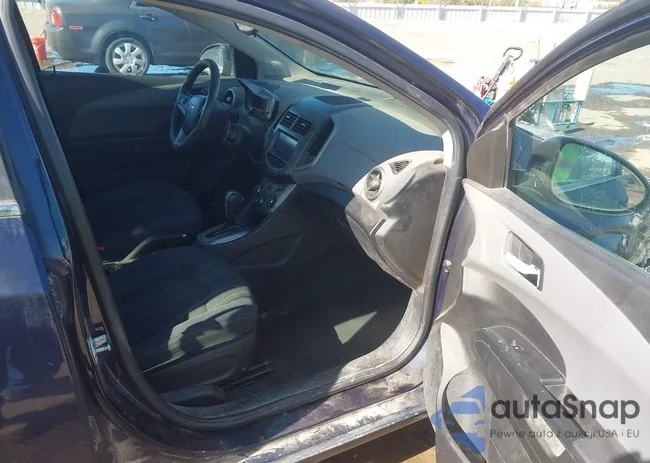 1G1JC5SH0G4143473: 43575299