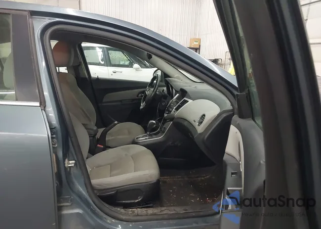 1G1PJ5SC9C7247585: 43576547