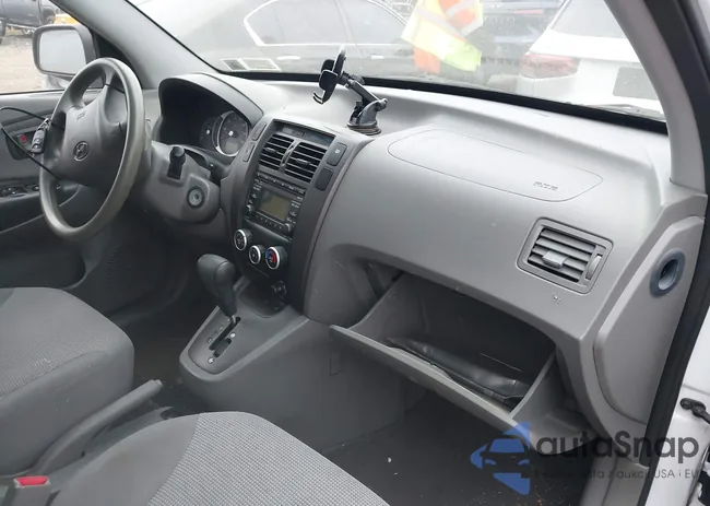 KM8JM12B78U893796: 43576835