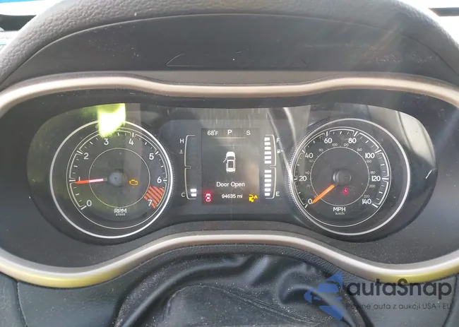 1C4PJLAB9FW721744: 43576077