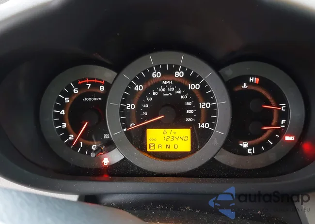 JTMZF33V39D009912: 43577331