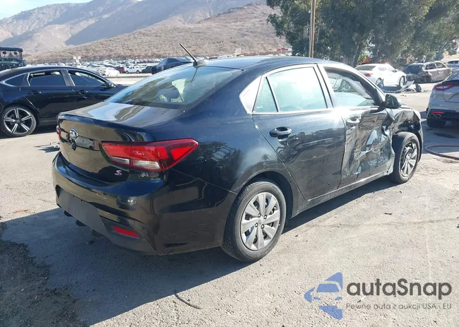 3KPA24AD2LE285190: 43577357