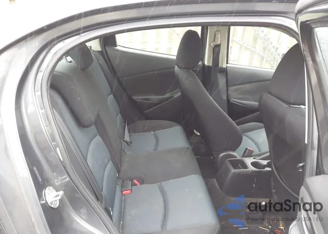 3MYDLBZV1GY121513: 43577377