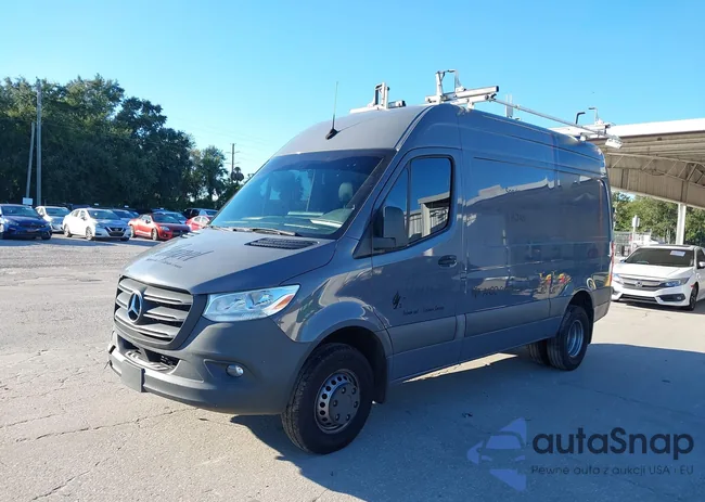 WD3PF0CD9KT009657: 43577419