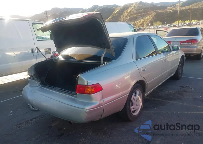 4T1BG22K01U105741: 43577471