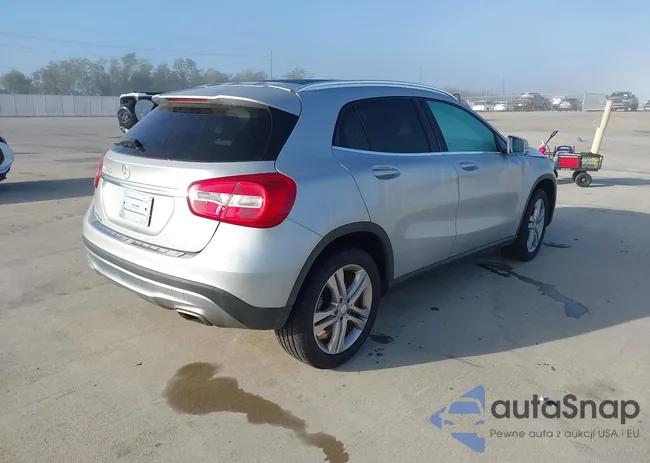 WDCTG4EB8GJ230331: 43577506