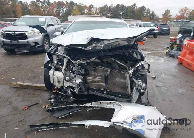 4T1BK1EB8EU087077: 43577648