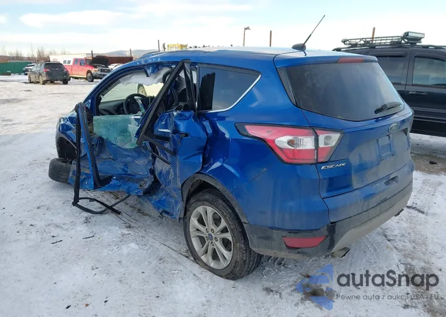 1FMCU9GD2HUC51956: 43577044